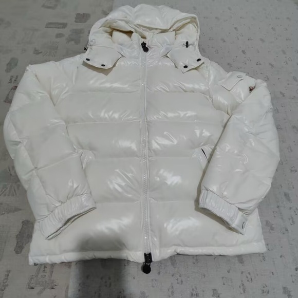 Moncler Quilted Down Jacket - Picture 5 of 12